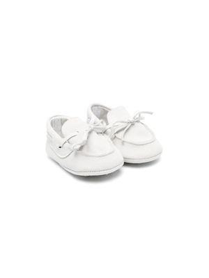 Monnalisa lace-detail suede crib shoes - White