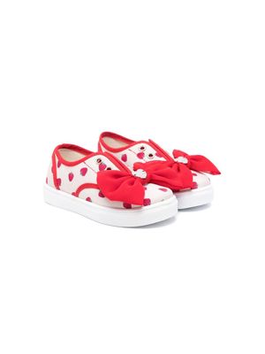 Monnalisa strawberry-print sneakers - Neutrals