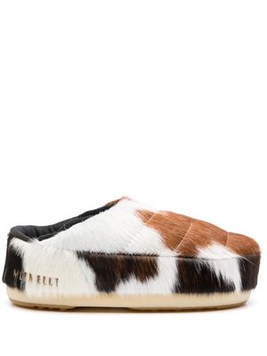 Moon Boot Icon cow-print slippers - Brown