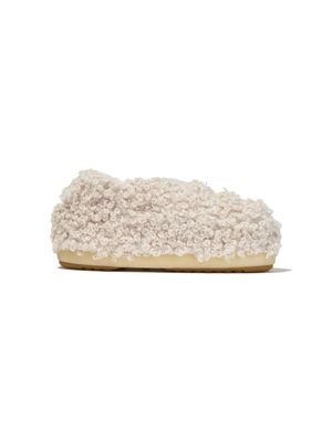 Moon Boot Kids faux-fur flat slippers - White