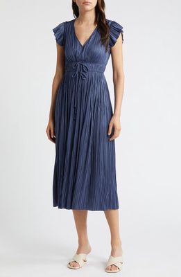 MOON RIVER Pleated Tie Waist Midi Dress in Navy 