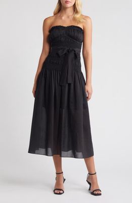 MOON RIVER Smocked Strapless Midi Dress in Black 