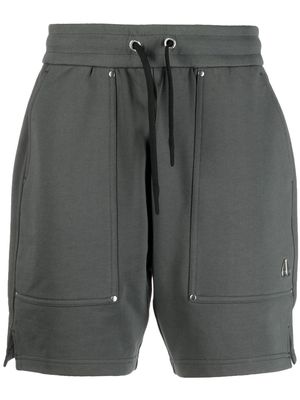 Moose Knuckles logo-plaque track shorts - Grey