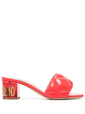 Moschino 60mm logo-lettering quilted leather mules - Red