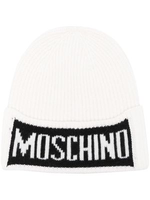Moschino intarsia-logo knit beanie - White