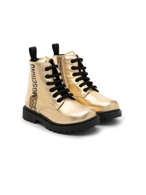 Moschino Kids laminated-finish leather ankle boots - Gold