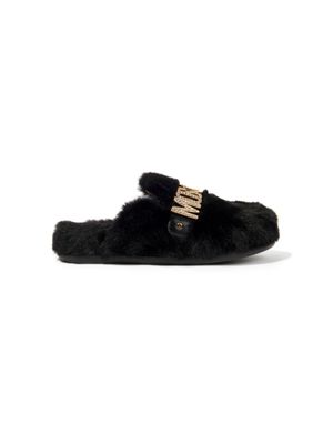 Moschino Kids logo-lettering faux-fur slippers - Black