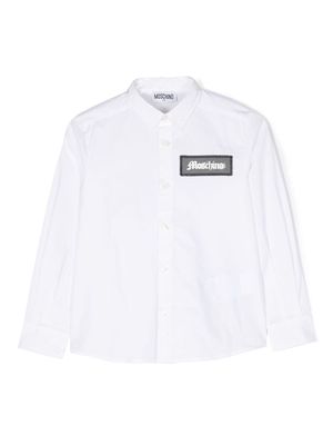 Moschino Kids logo-patch stretch-cotton shirt - White