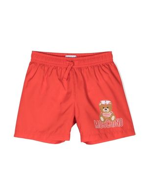 Moschino Kids sailor-teddy swim shorts - Red