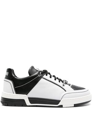 Moschino lace-up leather sneakers - White