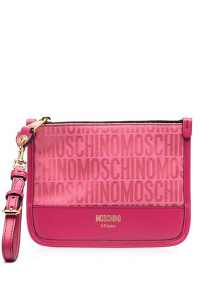Moschino logo-jacquard clutch bag - Pink