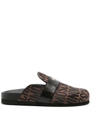 Moschino logo-jacquard leather-trim slippers - Brown