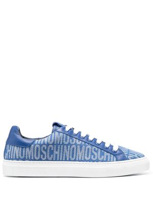Moschino logo-jacquard low-top sneakers - Blue