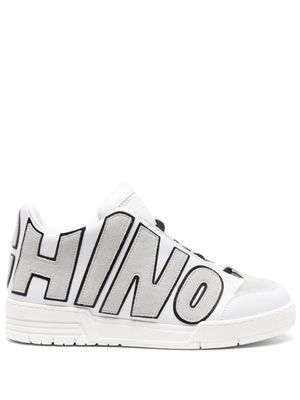 Moschino logo-lettering leather sneakers - White