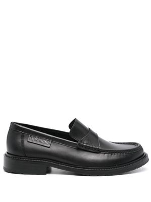 Moschino logo-patch leather loafers - Black