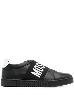 Moschino logo-tape leather sneakers - Black