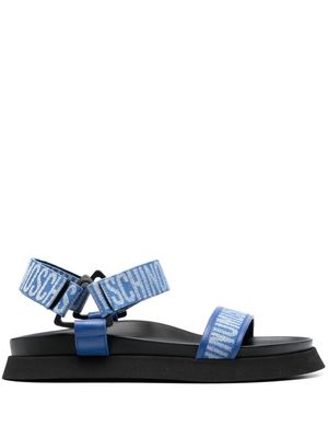 Moschino logo touch-strap 40mm sandals - Blue