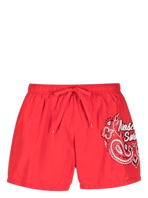 Moschino paisley logo print swim shorts - Red