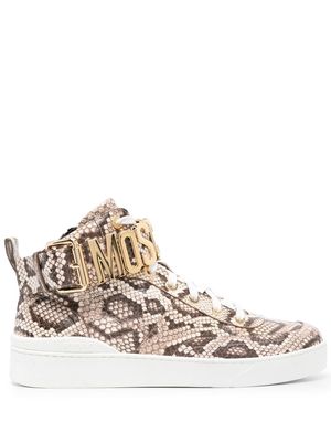 Moschino snakeskin-effect logo-plaque sneakers - Brown