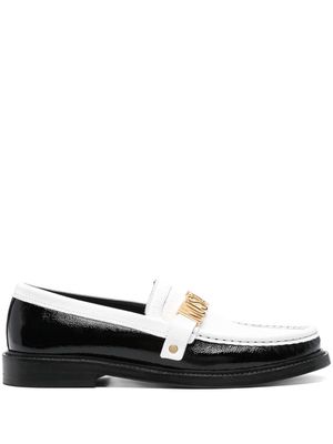 Moschino two-tone leather loafers - White