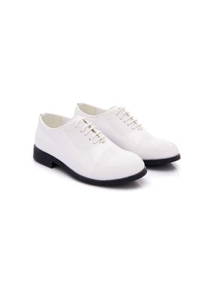 Moustache round-toe perforated oxford shoes - White