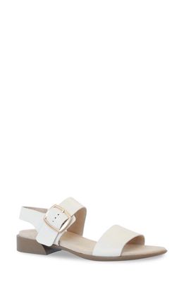 Munro Cleo Sandal - Multiple Widths Available in Cream Leather