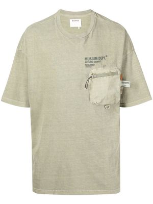 Musium Div. chest-pocket logo-print T-shirt - Green