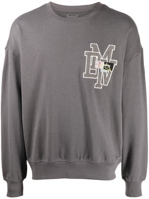 Musium Div. logo-patch crew-neck sweatshirt - Grey