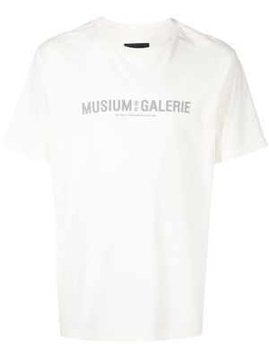 Musium Div. renaissance-print T-shirt - White