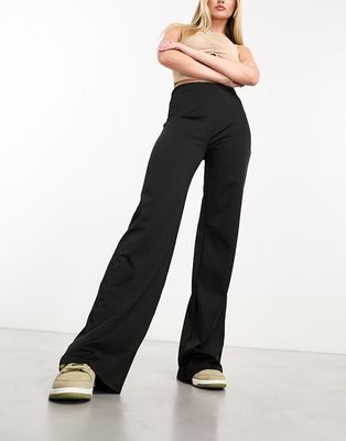 NaaNaa double lined high waisted wide leg pants in black