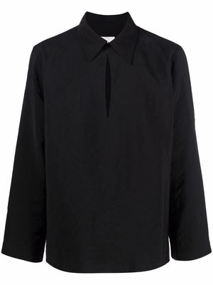 Nanushka low V-neck long-sleeved shirt - Black