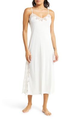 Natori Enchant Lace Trim Nightgown in Ivory/Shell Pink Lace