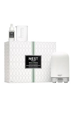 NEST New York Wild Mint & Eucalyptus Misting Diffuser Set in White.