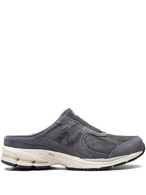 New Balance 2002R "Magnet" suede mules - Grey