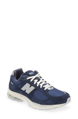 New Balance 2002R Sneaker in Natural Indigo/Moon Shadow