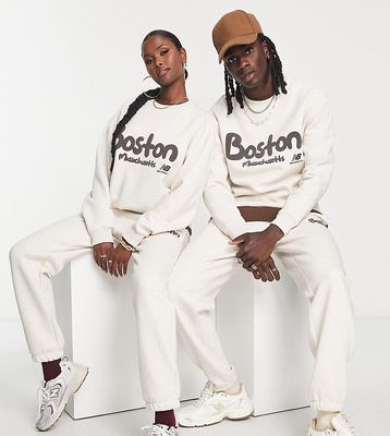 New Balance Boston unisex sweatshirt in cream-Gray