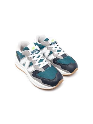 New Balance Kids logo-patch lace-up sneakers - Blue