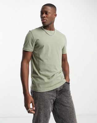 New Look crew neck t-shirt in light khaki-Green