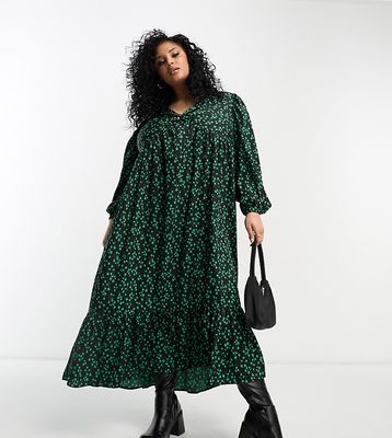 New Look Curve long sleeve twist front smock midi dress in green micro floral