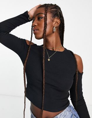 New Look cut-out shoulder long sleeve top in black