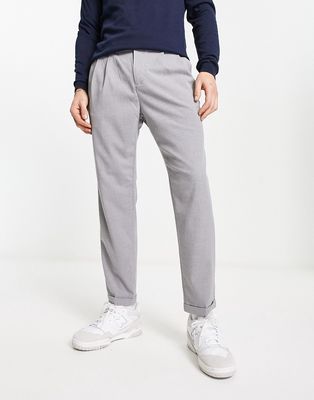 New Look double pleat front pants in gray