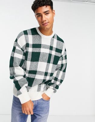 New Look large plaid relaxed fit sweater in dark green