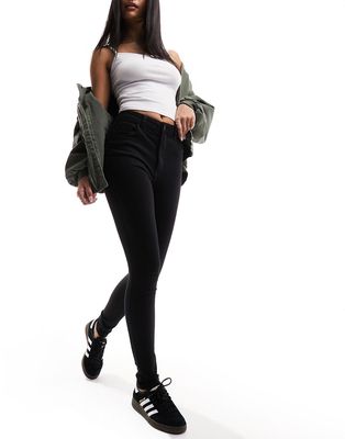 New Look lift & shape skinny jeans in black