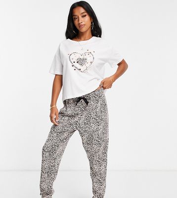 New Look Petite animal print pajama sweatpants set in white