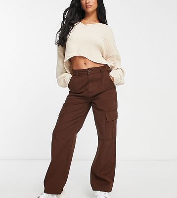 New Look Petite straight leg cargo pants in brown