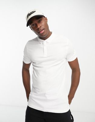 New Look regular polo shirt in white