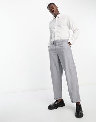 New Look relaxed pleat smart pants in blue plaid