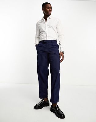 New Look relaxed pleat smart pants in navy
