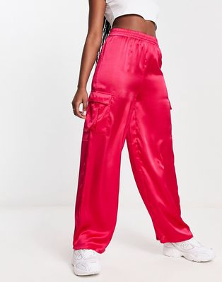 New Look satin cargo pants in pink-Black