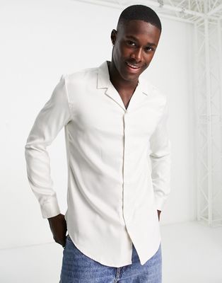 New Look satin shirt in ivory-Neutral